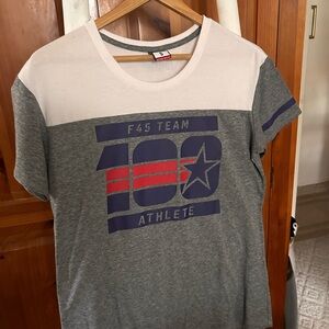 F45 100 classes complete T-shirt